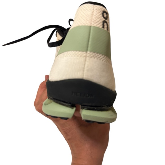 ON Men CLOUDFLASH 2 Sneakers, White/Black/Green - Picture 4 of 13